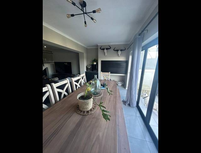 3 BEDROOM PROPERTY TO RENT IN PROTEA HEIGHTS